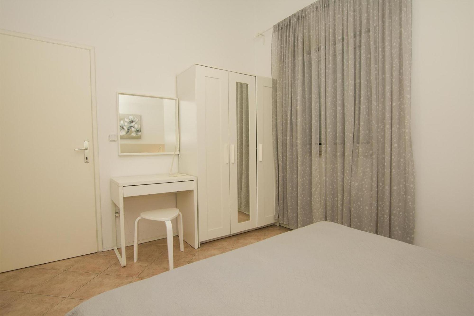 Apartments Josip Drage Buitenkant foto